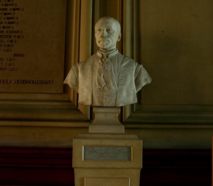 Joseph Grancher's bust, Institut Pasteur, Paris - 03.JPG